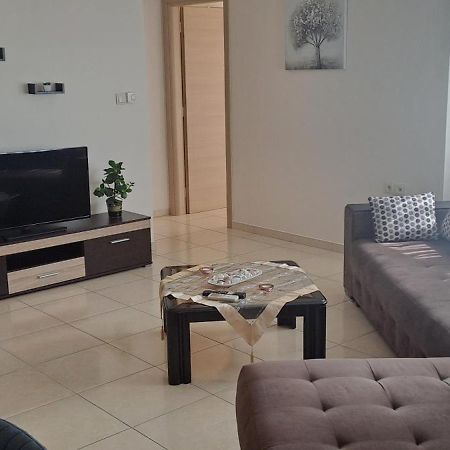 Gavrihl Home Cavala Exterior foto